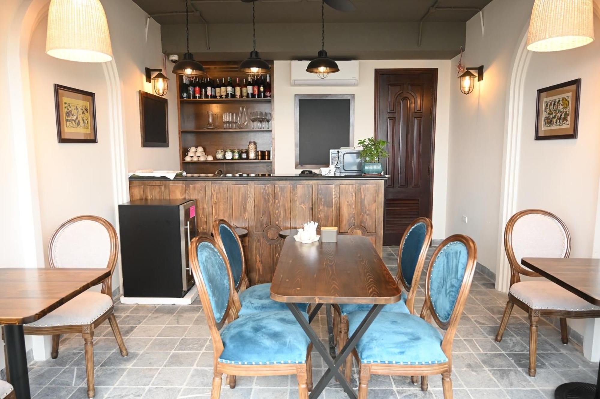 La Belle Maison — Photos 1